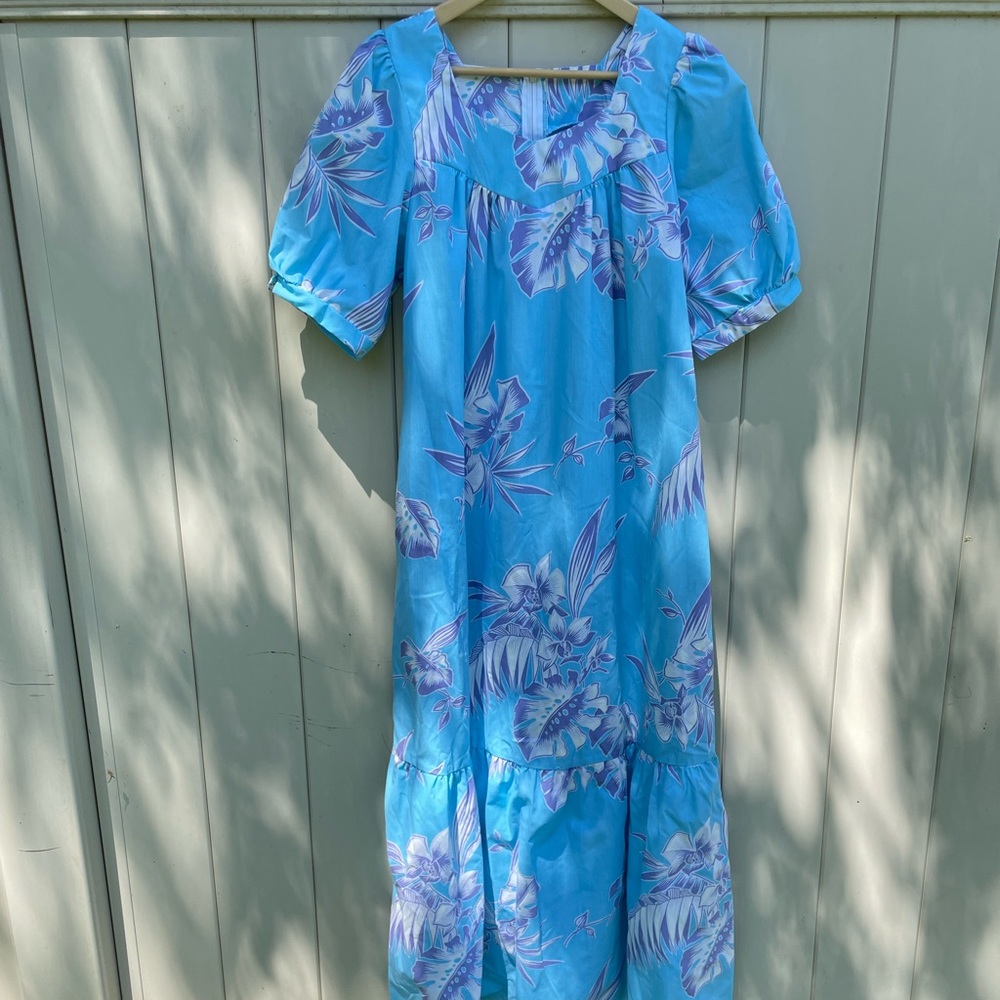Royal Hawaii creations mumu size medium